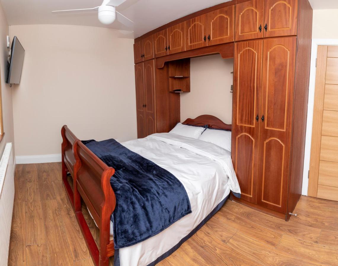 3 Bed Renovated Cottage Carramore Lake, Belmullet Ballina  Exterior foto